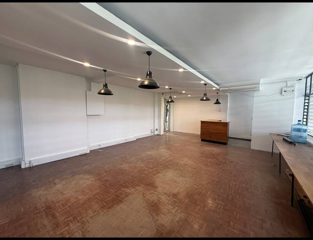 73M² OFFICE TO LET IN PARKTOWN NORTH